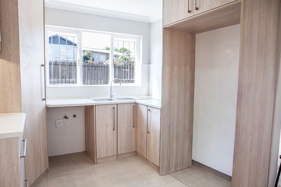 4 Bedroom Property for Sale in Old Place Western Cape